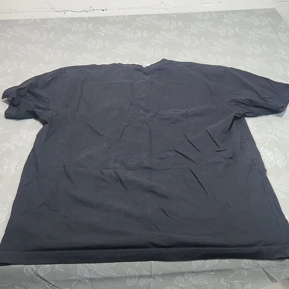 Men's Adidas T-Shirt - Picture 10 of 10